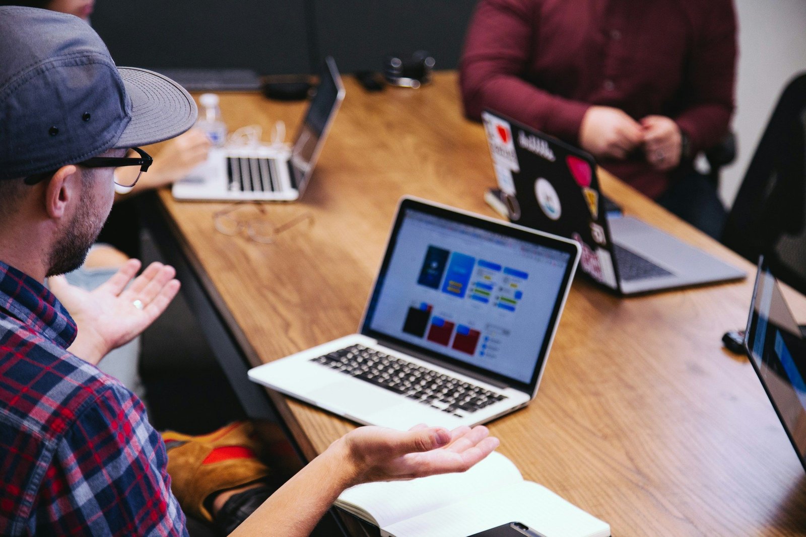 Sales Intelligence CRM
