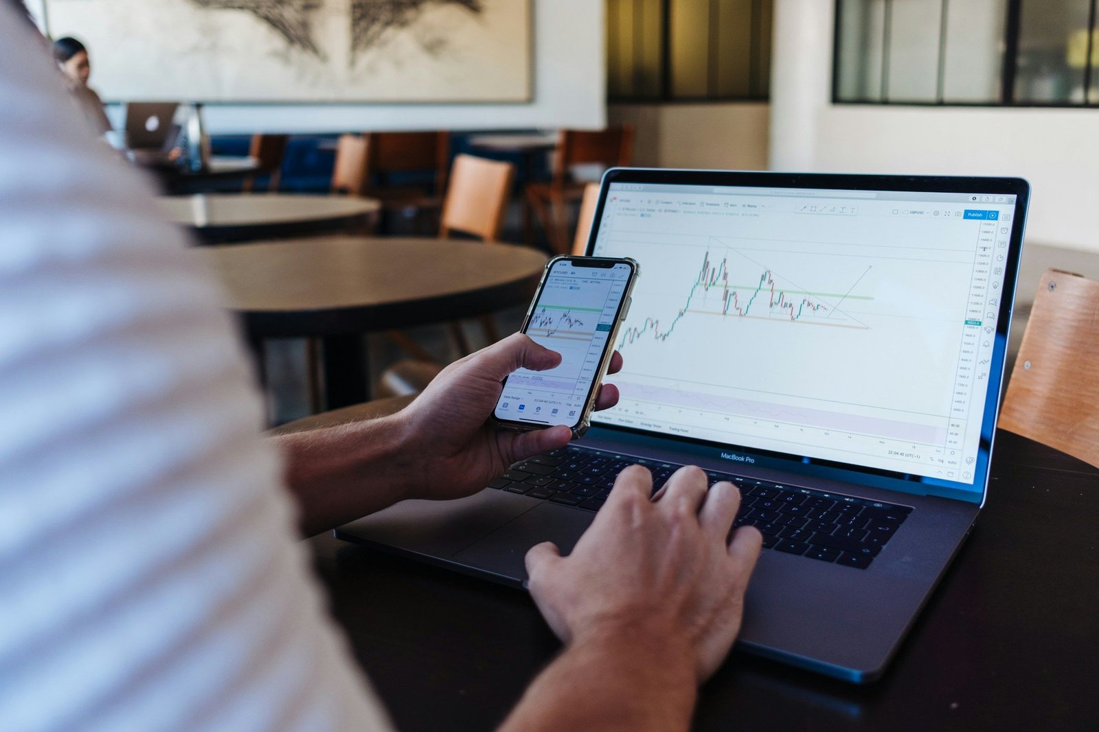 35 Must-Have Sales Tools For Sales Reps
