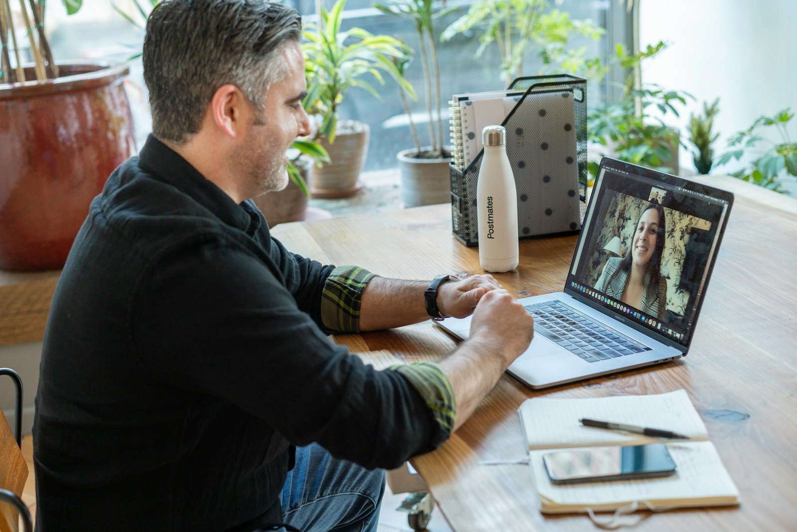 28 Sales Closing Strategies & Techniques To Improve Sales Closing