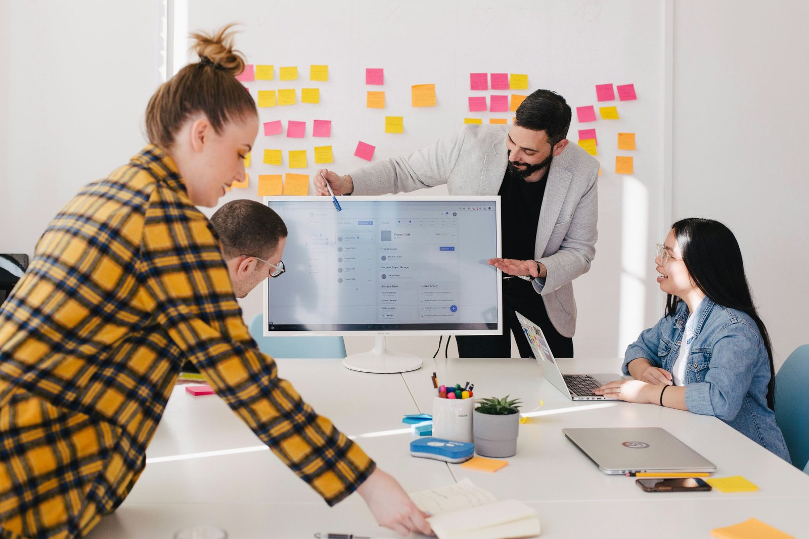 How to Improve Sales Team Performance